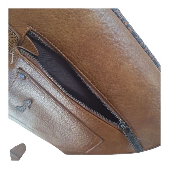 Wrangler Concealed Carry Tote Hair-on Cowhide Fringe Tooled Crossbody Bag Purse - Picture 10 of 16